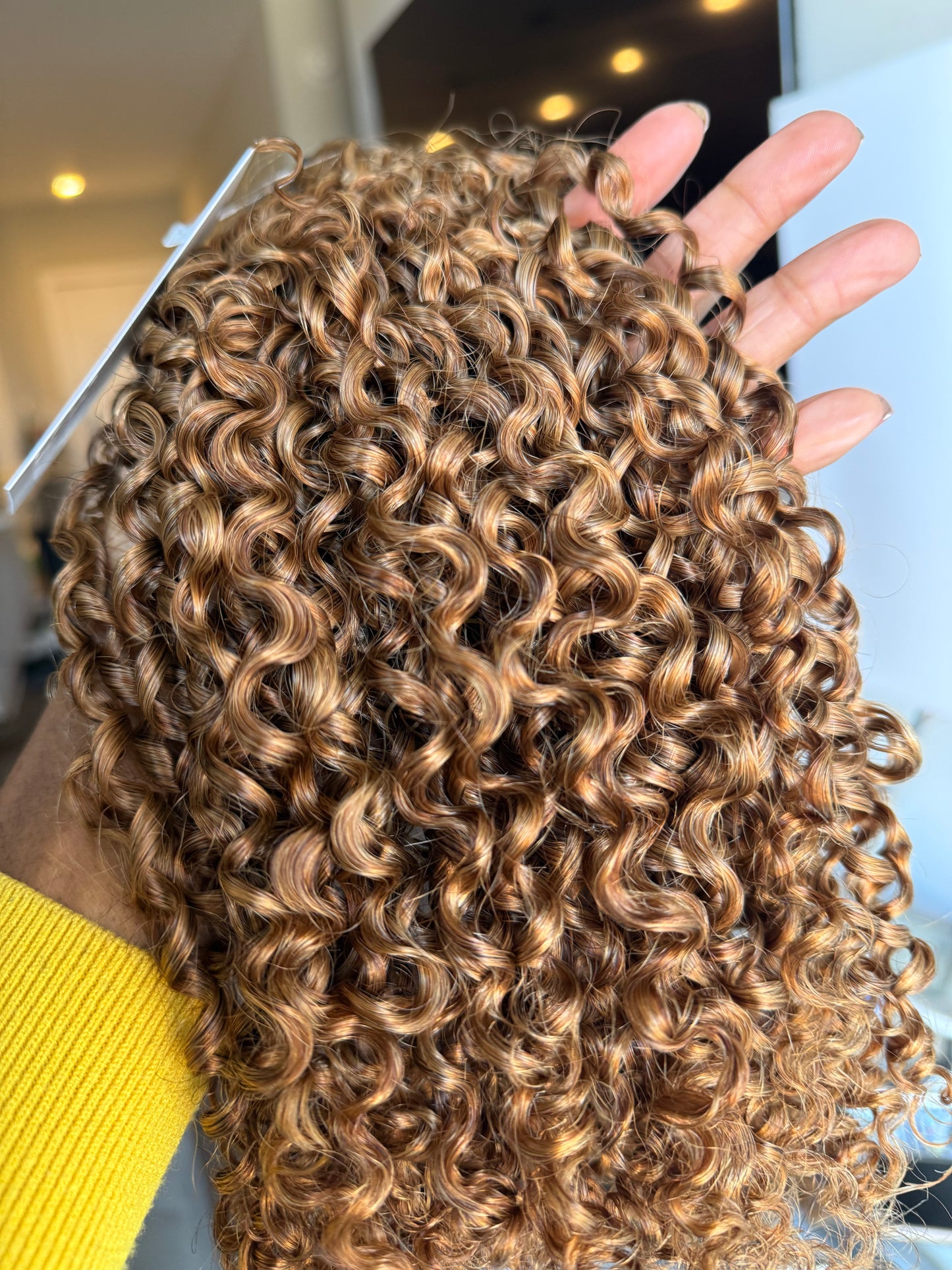 Baby Curly Honey