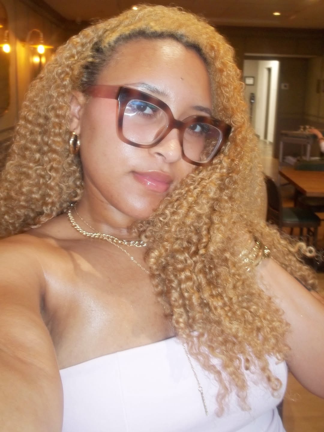 Baby Curly Beige